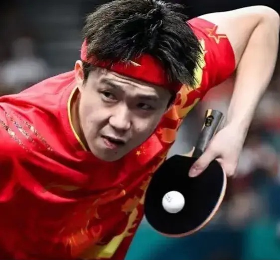 英格兰队绝杀瑞典队，王皓关键制胜