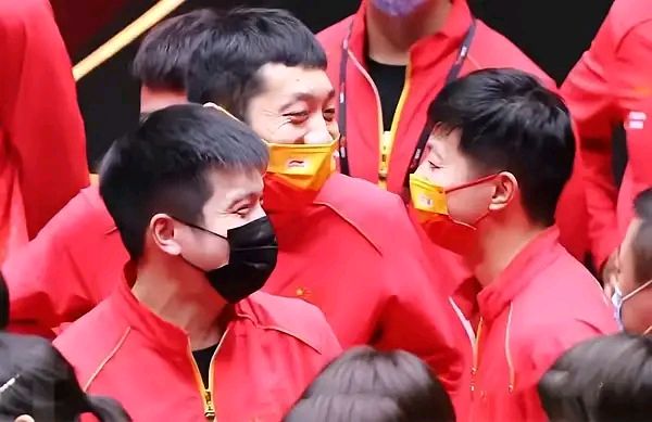 中国队逆转奥地利队,许昕高光表现 中国队逆转奥地利队,许昕高光表现