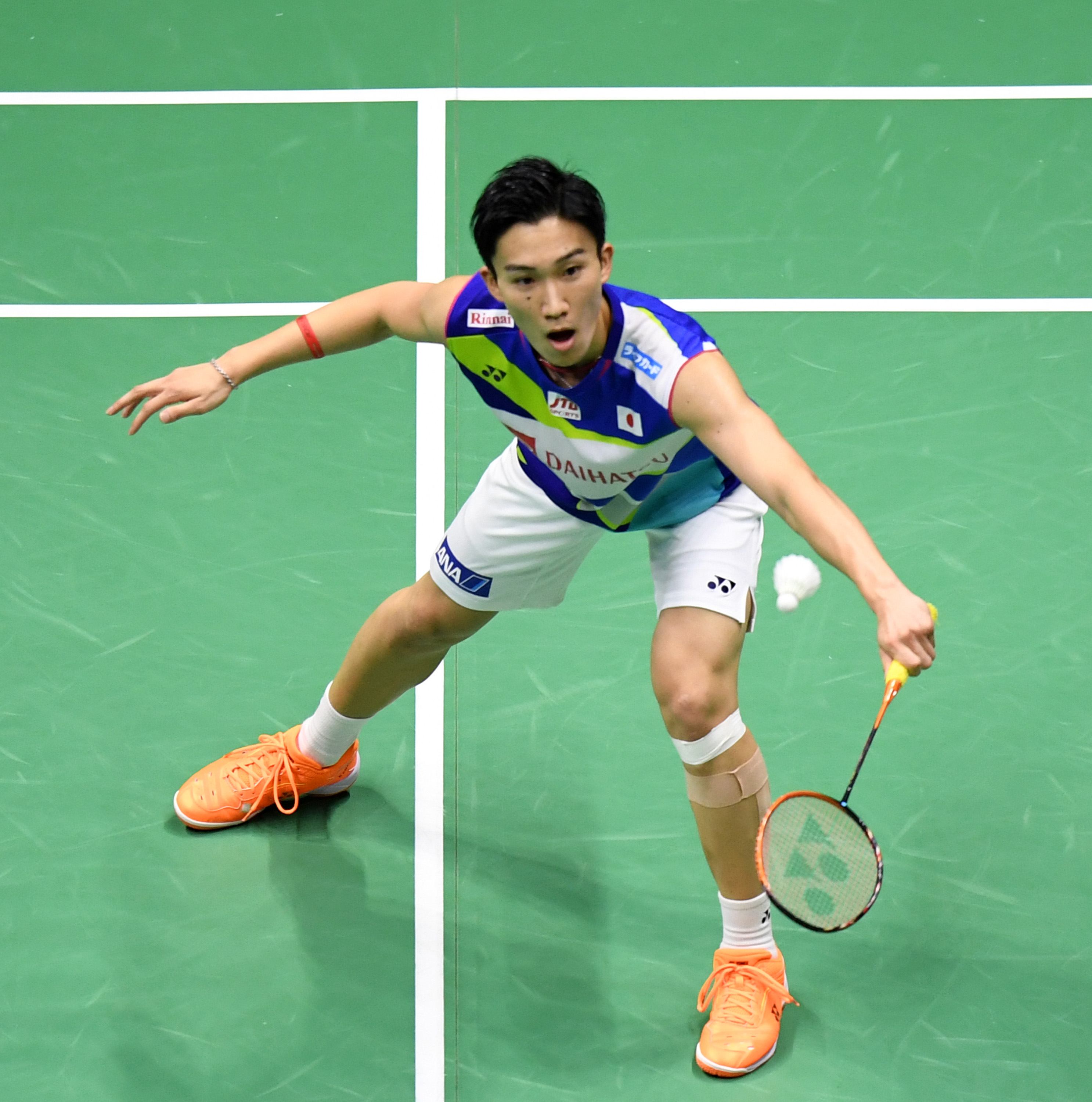 马来西亚队轻取法国队，桃田贤斗高光表现