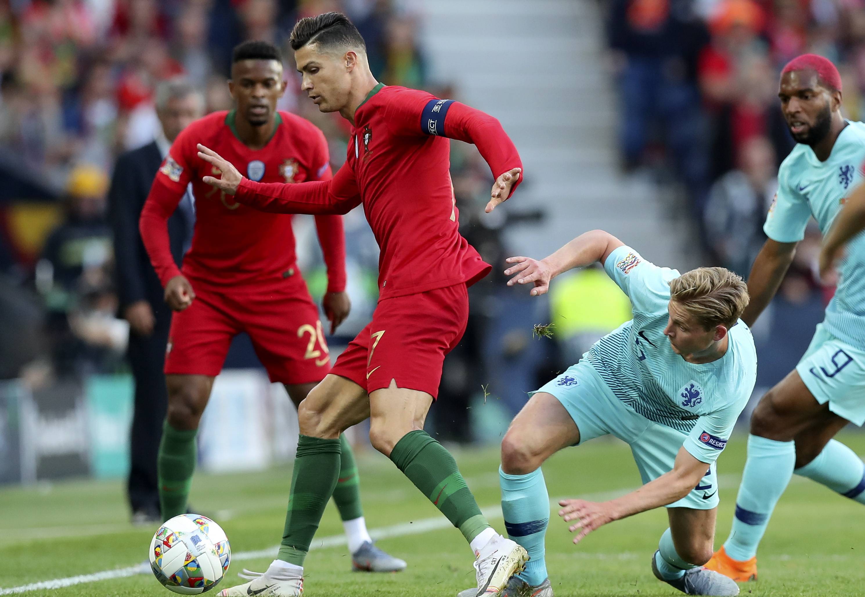 葡萄牙绝杀比利时，奥亚尔萨瓦尔惊艳四座